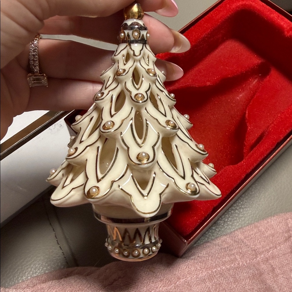 Lenox Florentine & Pearl Tree Ornament
